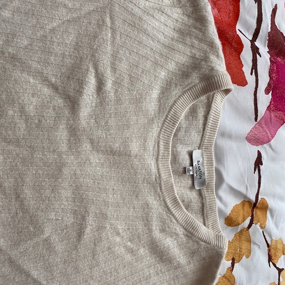 Crop sweater from babaton - Picture 2 of 3